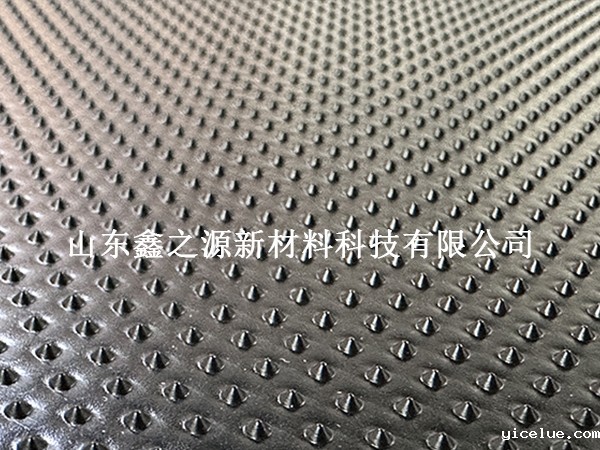 驻点土工膜厚度生产技巧：精准控制，高效产出